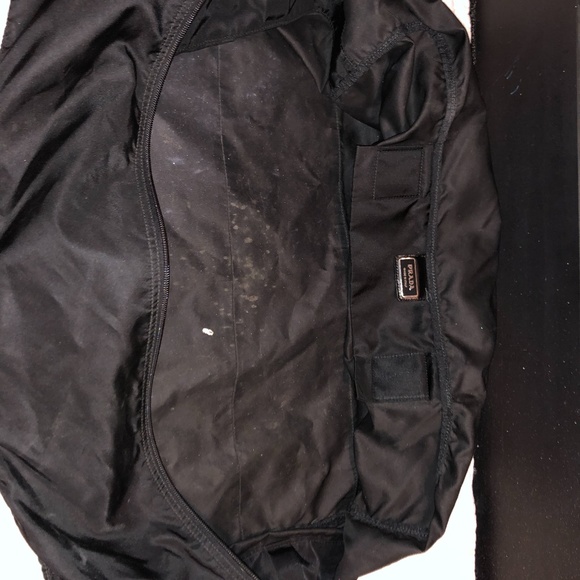 vintage Prada duffle - Picture 5 of 6